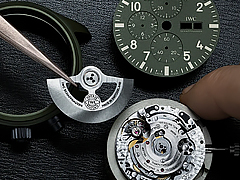 手表进水后零件生锈怎么解决？（帕玛强尼手表除锈及零件修复方法）